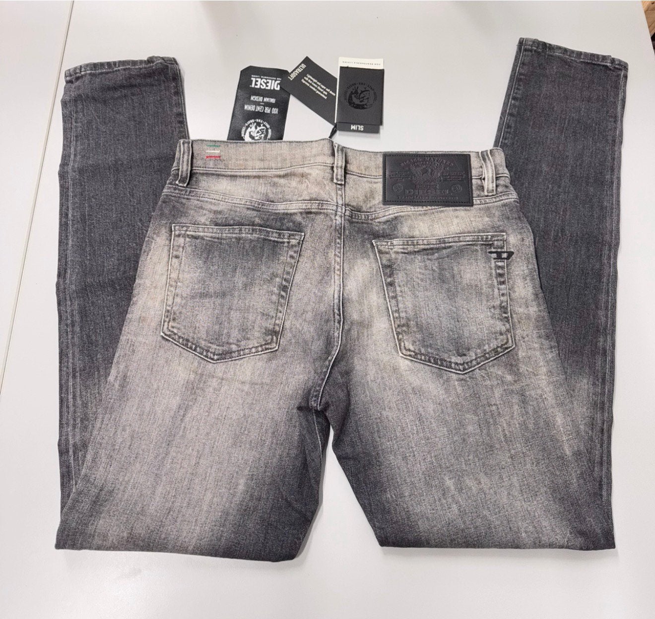 Diesel D-STRUKT L 32 PANTA L32-W32 32-32 NIEUW Slim fit 230$, Nieuw, W32 (confectie 46) of kleiner, Ophalen of Verzenden, H