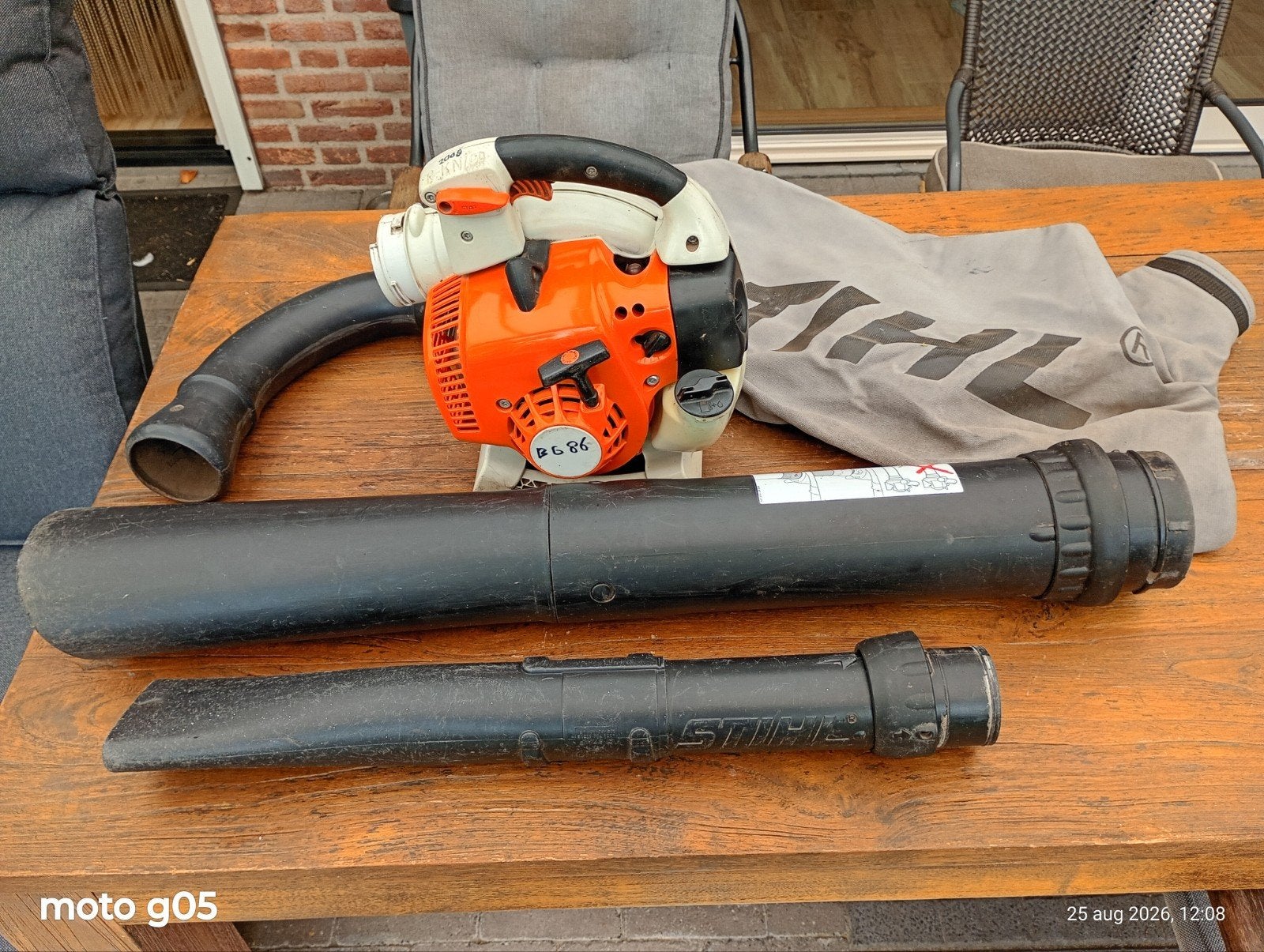 bladblazer stihl bg 86, Ophalen, Benzine, Gebruikt, Met opvangzak