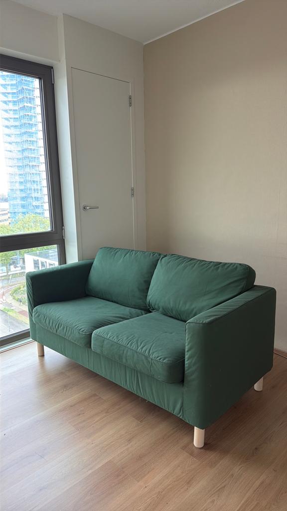 Ikea 2 persoons bank groen zsm ophalen, Huis en Inrichting, Banken | Sofa's en Chaises Longues, Ophalen, Gebruikt, Tweepersoons