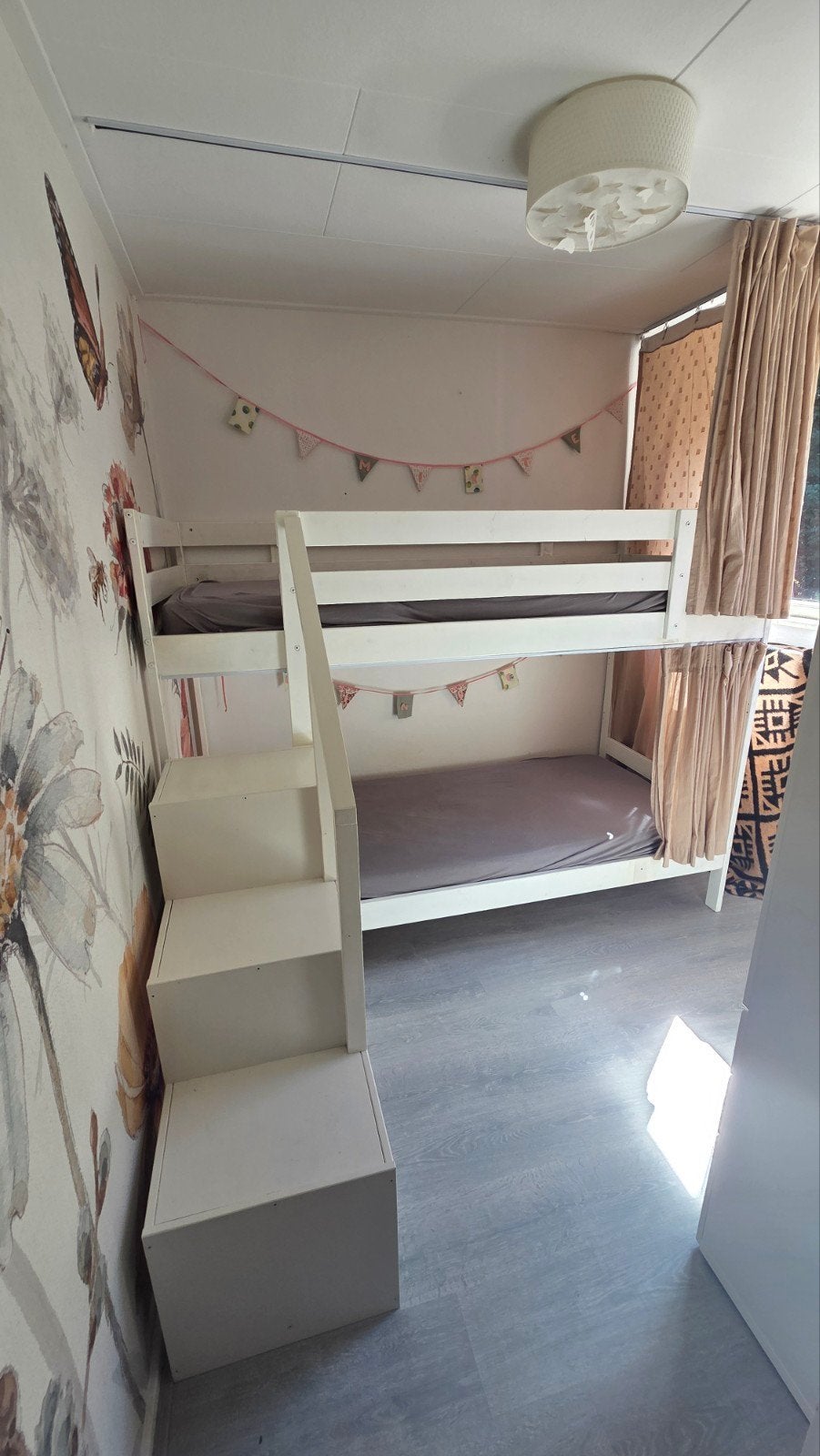IKEA MYDAL stapelbed + TROFAST trap/opbergkast + gordijnen, Ophalen, Gebruikt, 90 cm, Tweepersoons