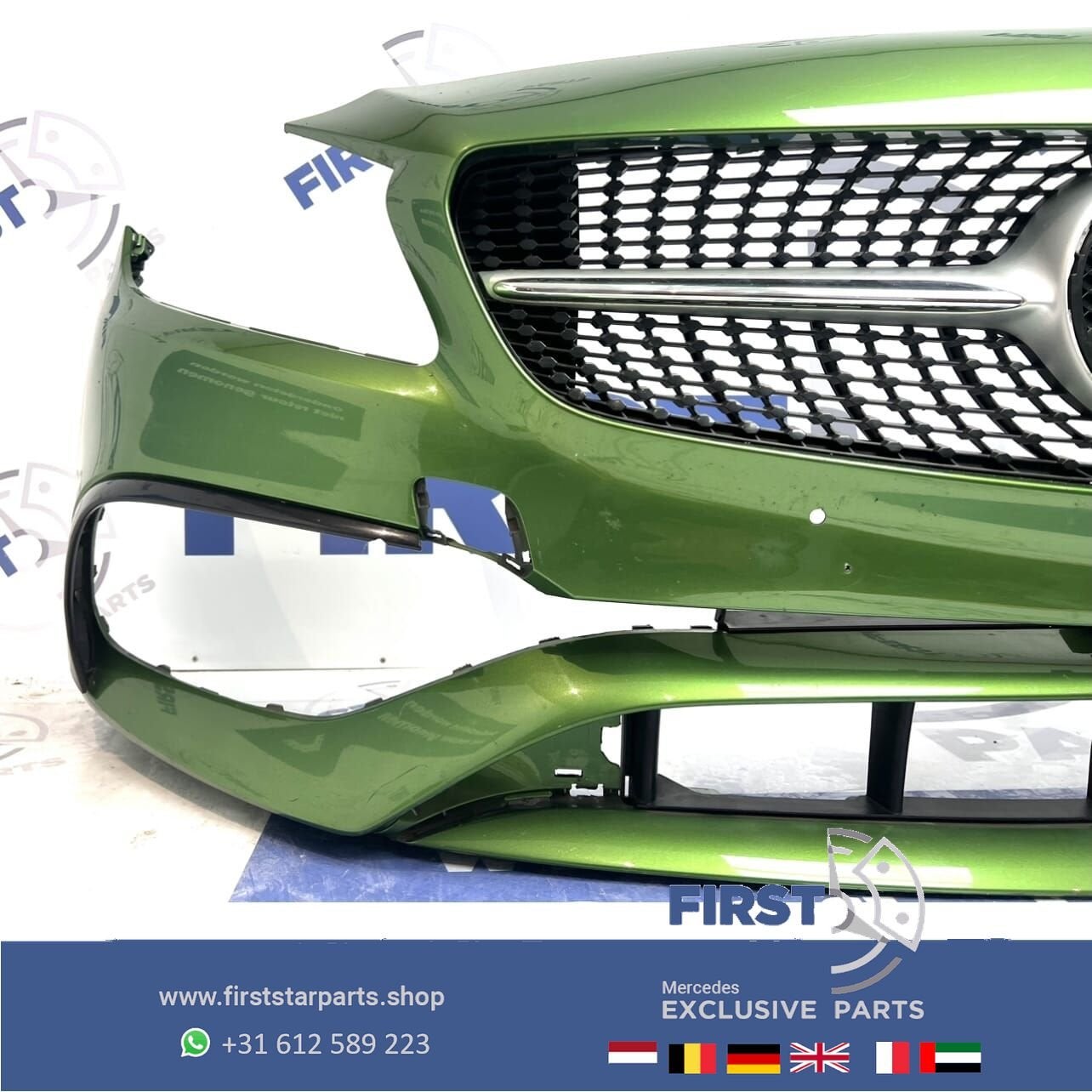 W176 Facelift A45 AMG Voorbumper groen 2019 + Diamond gril o, Gebruikt, -, Voor, Ophalen of Verzenden