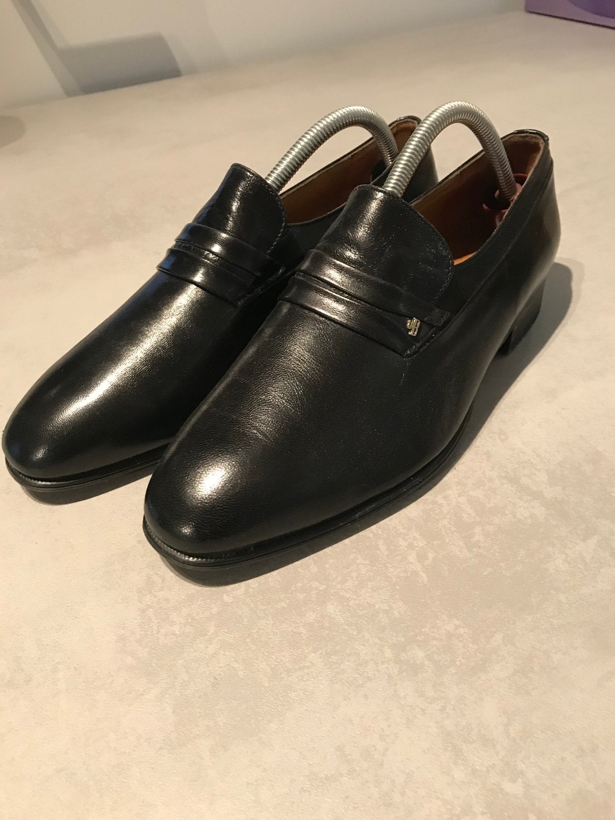 Chique Van Bommel zwarte loafers, maat 41., Verzenden, Zo goed als nieuw, Zwart, Loafers