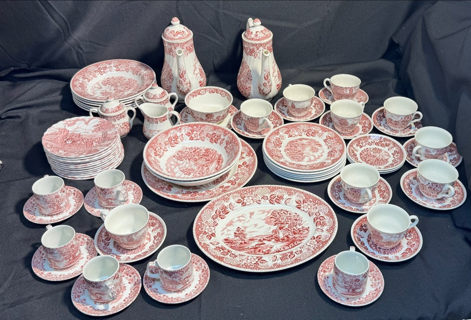 Vintage Staffordshire Servies Rood/Wit - 69 Stuks, Ophalen of Verzenden