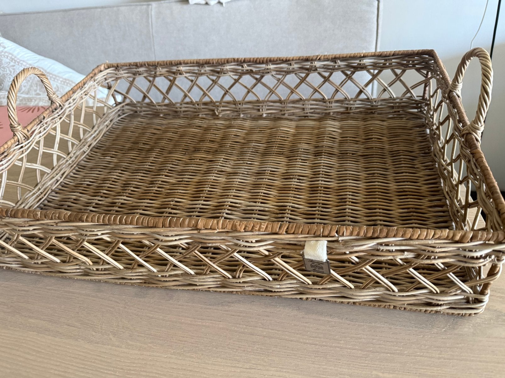 Riviera Maison Dienblad/ Mand, Ophalen, Zo goed als nieuw, Riet, Dienblad