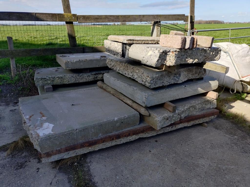 Betonplaten en stelconplaten, Tuin en Terras, Tegels en Klinkers, Ophalen, Gebruikt, Beton, Overige typen
