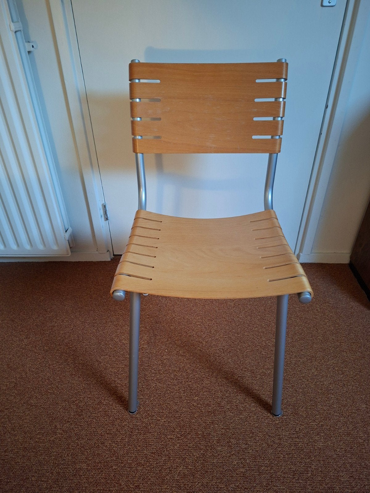 4 Houten eetkamerstoelen Ruud Jan Kokke, Huis en Inrichting, Gebruikt, Bruin, Ophalen of Verzenden, Modern, Dutch Design