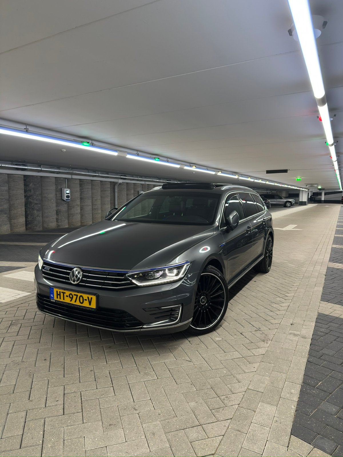 Volkswagen Passat 1.4 TSI 160KW GTE Phev VAR Dsg6 2015 Grijs, Auto's, Parkeersensor, Zwart, 156 pk, 93 €/maand