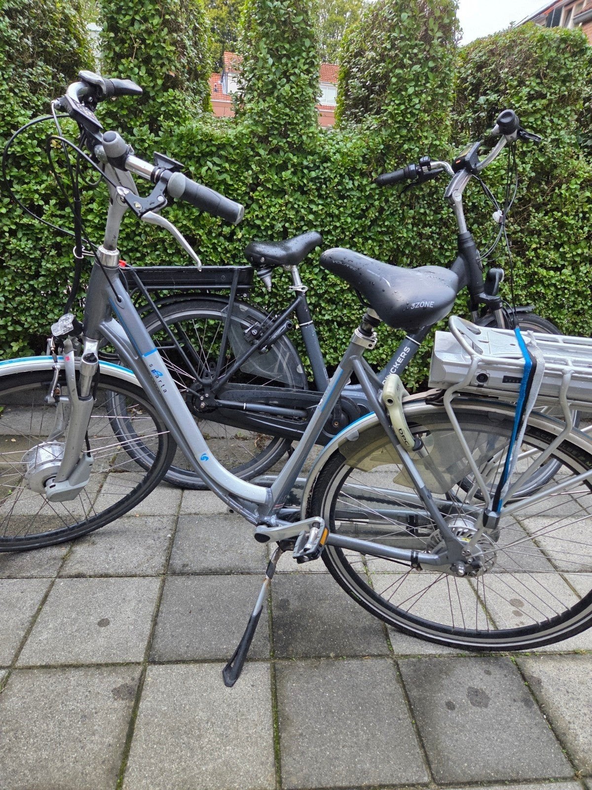 Sparta E-bike met defecte voorwielmotor, accu en lader intac, Fietsen en Brommers, Ophalen, Gebruikt, Minder dan 30 km per accu