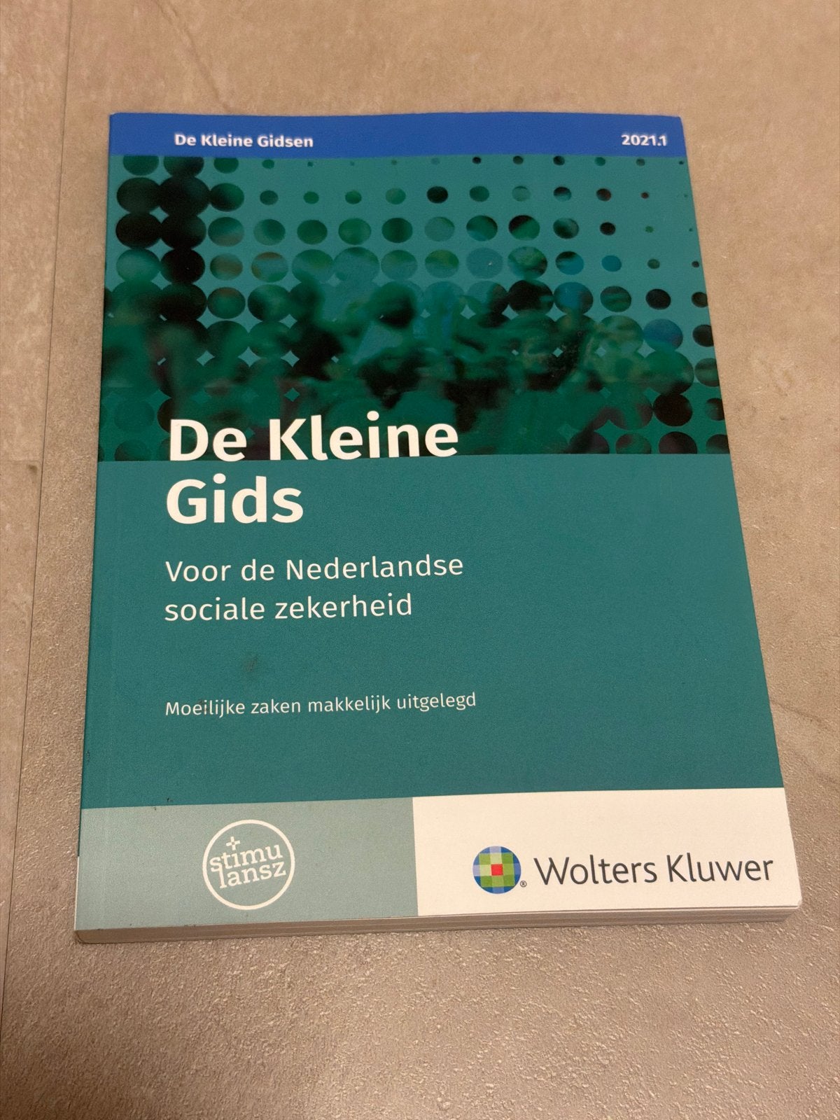 De Kleine Gids voor de Nederlandse sociale zekerheid, Ophalen of Verzenden, Gamma, Zo goed als nieuw, HBO