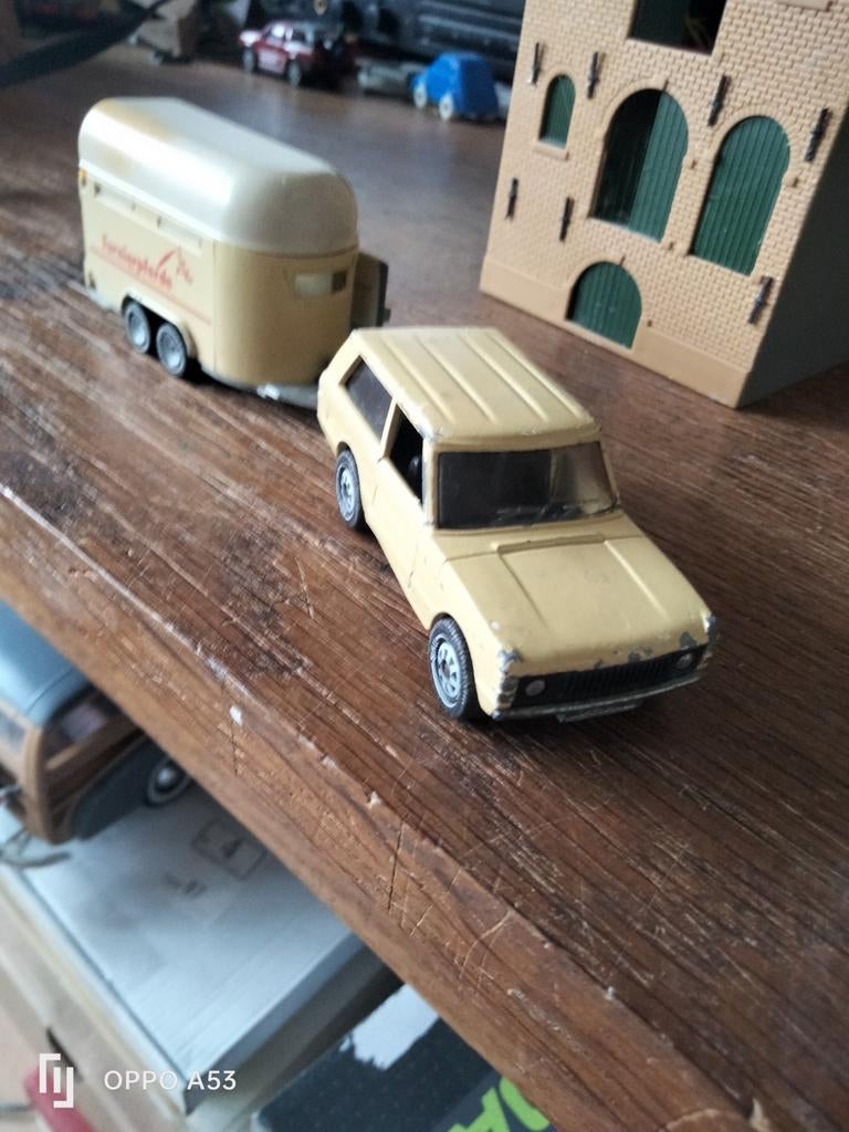 Range Rover met paarden talliar siku 164, Ophalen of Verzenden