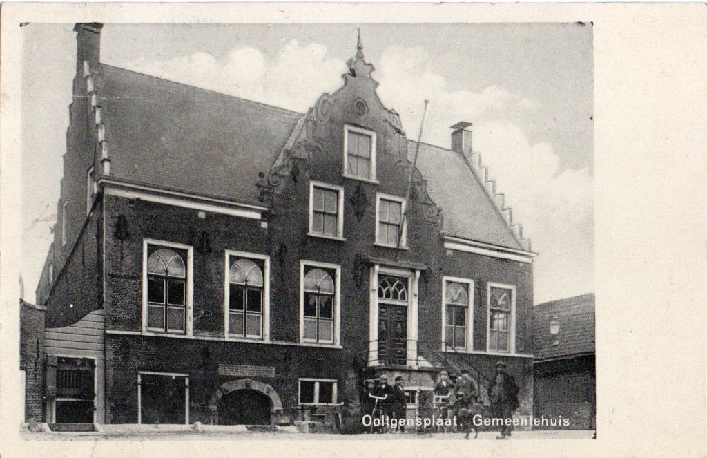 Ooltgensplaat, Gemeentehuis. 4823, Verzamelen, Verzenden, 1920 tot 1940, Gelopen, Zuid-Holland