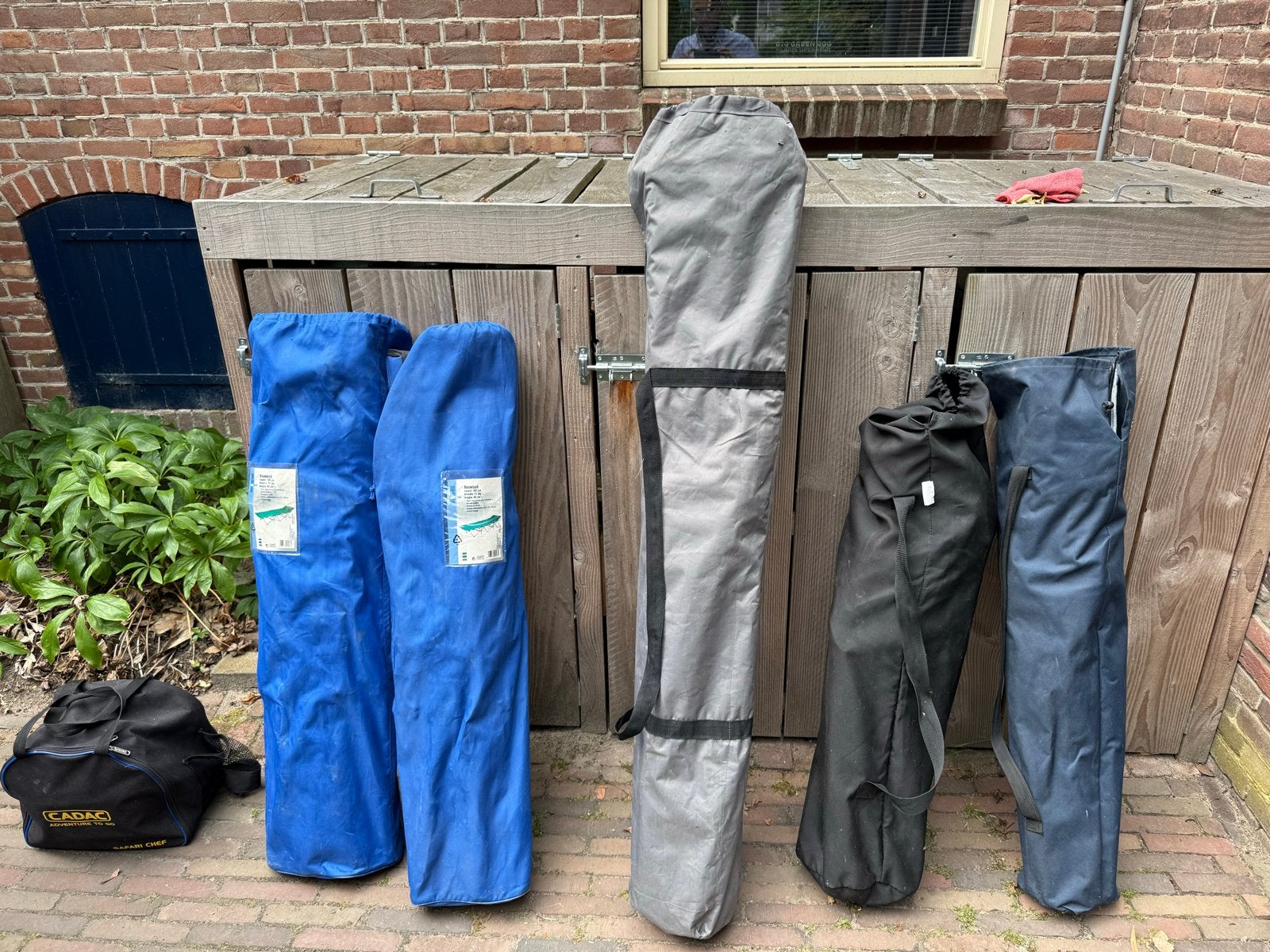 Diverse campinguitrusting: stoelen, tafel, kooktoestel, Ophalen, Gebruikt, Overige