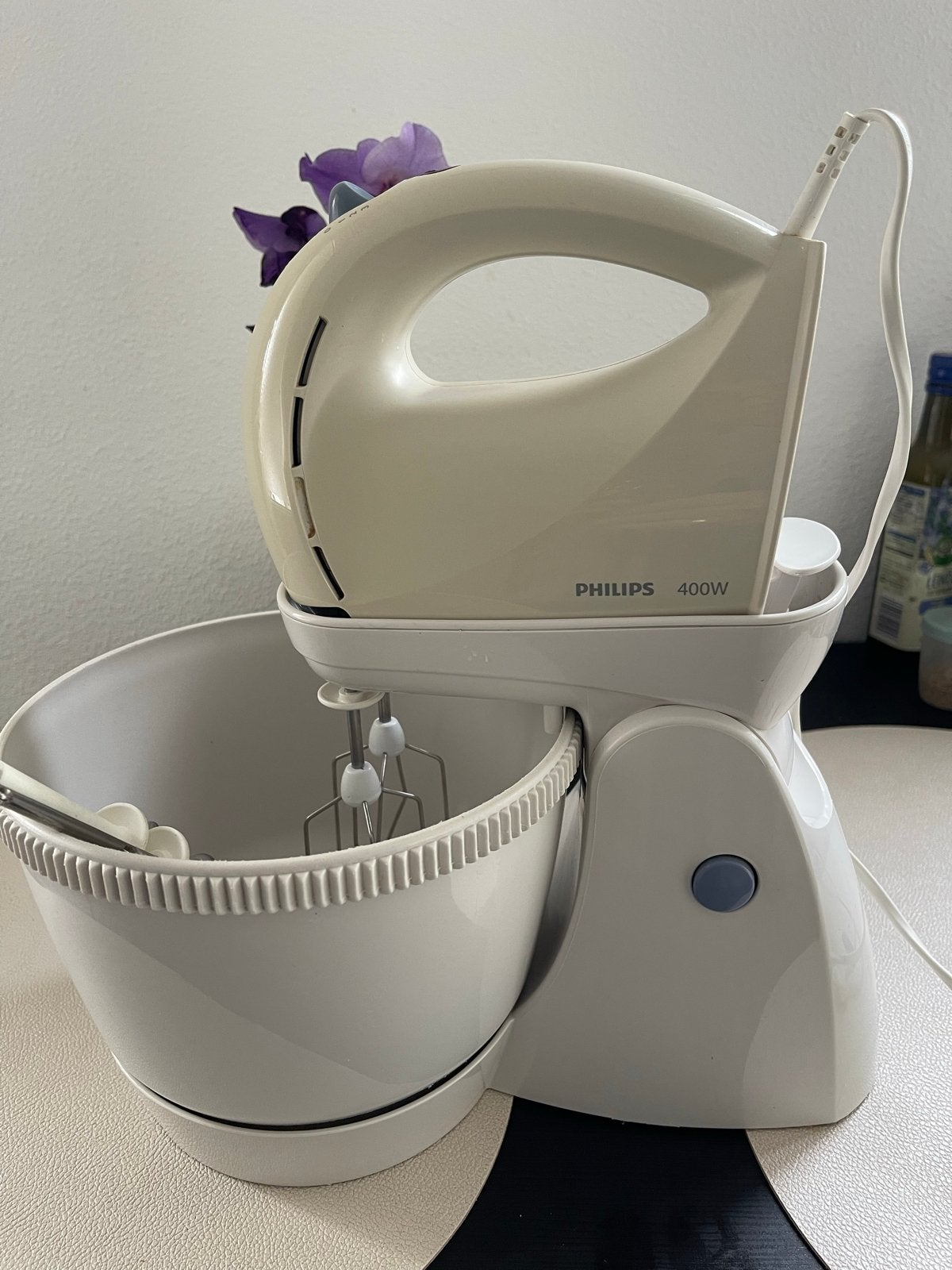 Philips standmixer - Zeer goede staat met kloppers en deegha, Witgoed en Apparatuur, 2 tot 3 liter, Ophalen of Verzenden, Zo goed als nieuw
