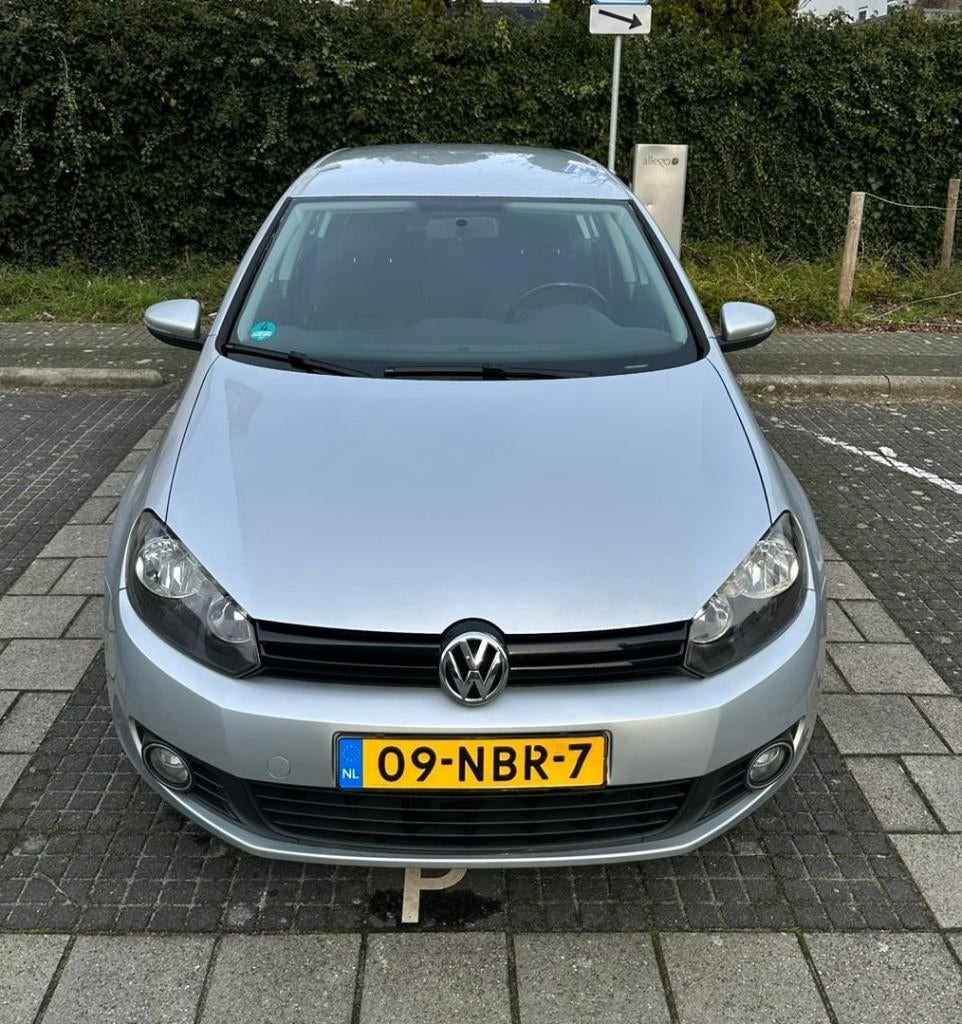 Volkswagen Golf 1.2 TSI BLUEMOTION 77KW 5D 2010 (NAP), Auto's, Volkswagen, Voorwielaandrijving, 4 cilinders, Overige bekleding