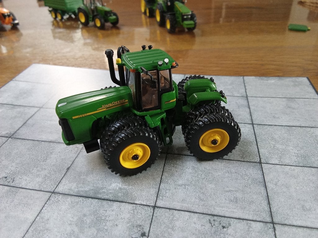 1/87 Athearn John Deere kniktrekker nieuw, Ophalen of Verzenden, Nieuw, Hijskraan, Tractor of Landbouw, Overige merken