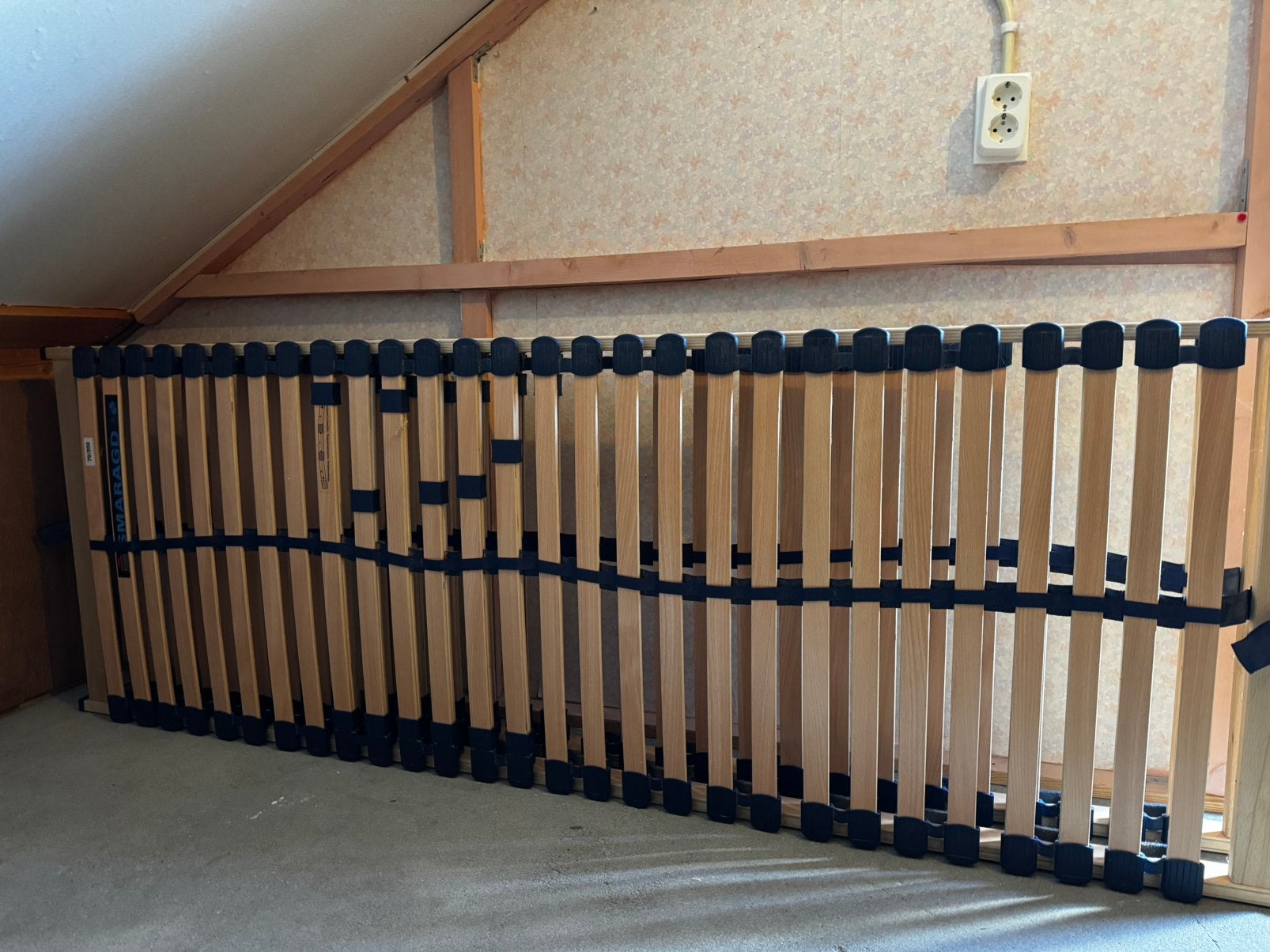 Twee lattenbodems 70x200, Ophalen, Gebruikt, 200 cm, Eenpersoons