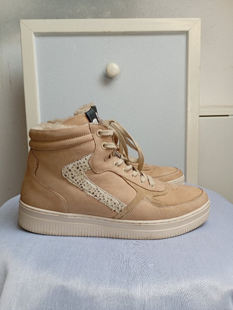 Maruti sneakers, maat 41, Kleding | Dames, Beige, Ophalen of Verzenden, Maruti, Sneakers of Gympen