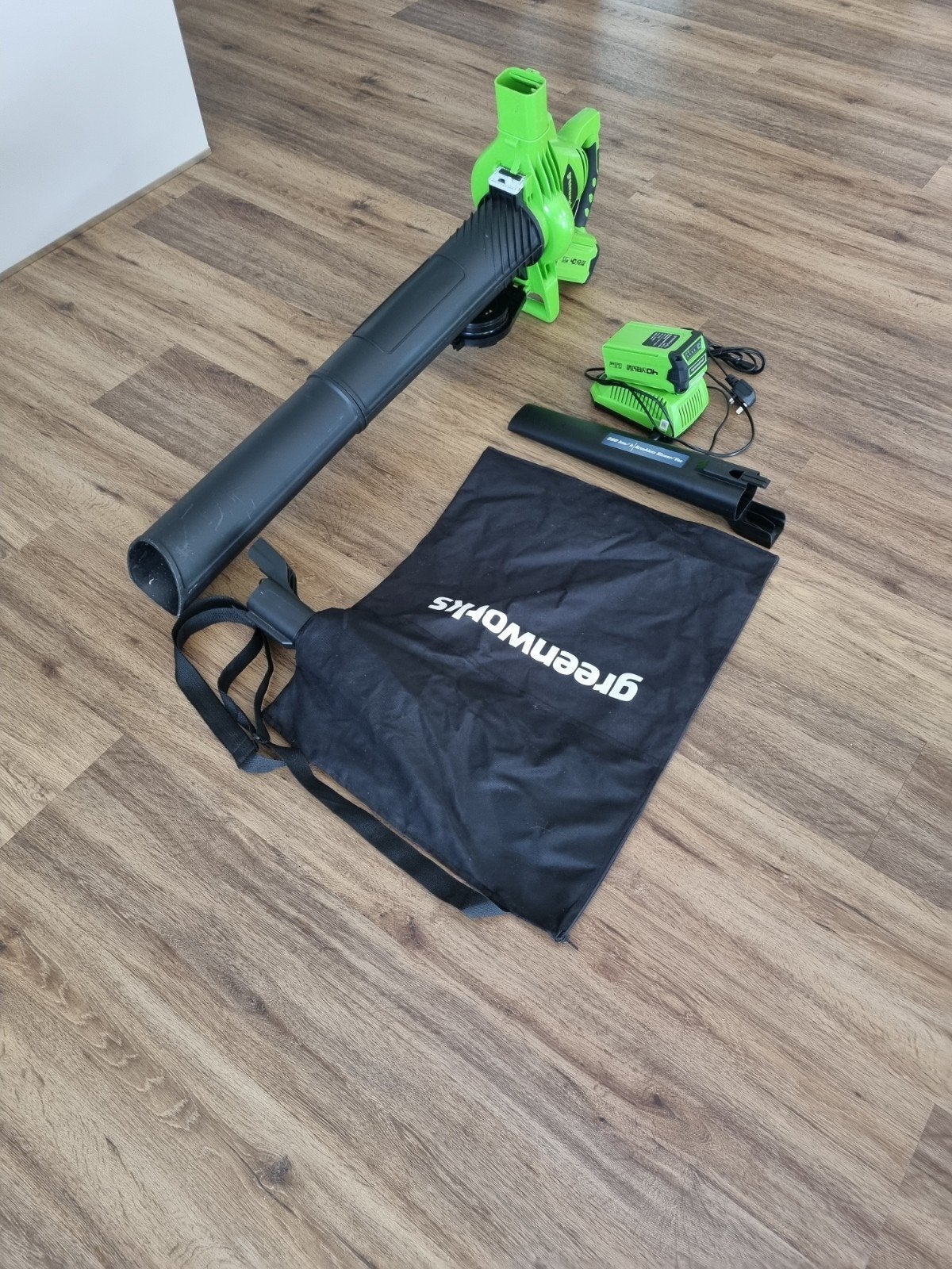 Greenworks 40V Accu Bladblazer en Bladzuiger met Accu, Ophalen, Met opvangzak, Zo goed als nieuw, Greenworks