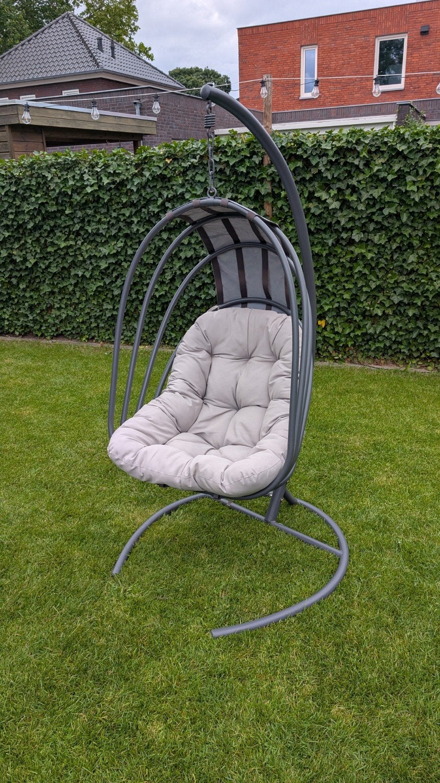 Hangstoel voor buiten, Ophalen, Zo goed als nieuw