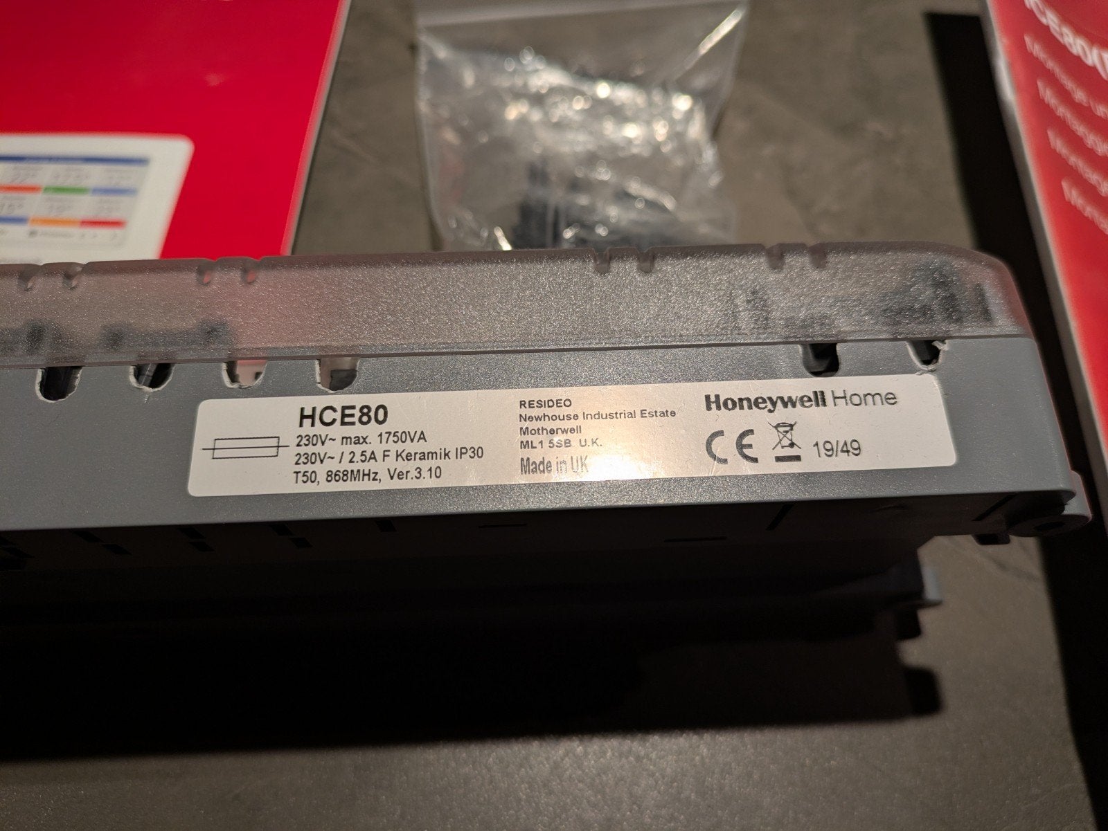 Honeywell HCE80 Vloerverwarmingsregelaar, Ophalen of Verzenden, Zo goed als nieuw