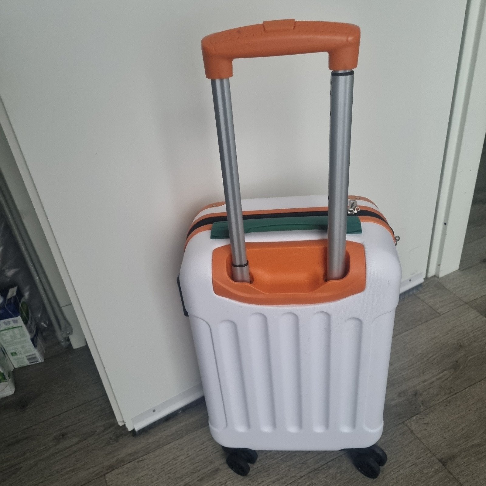 Nationale POSTCODE Handbagage koffertje., Sieraden, Tassen en Uiterlijk, Koffers, 50 tot 60 cm, Hard kunststof, Zo goed als nieuw