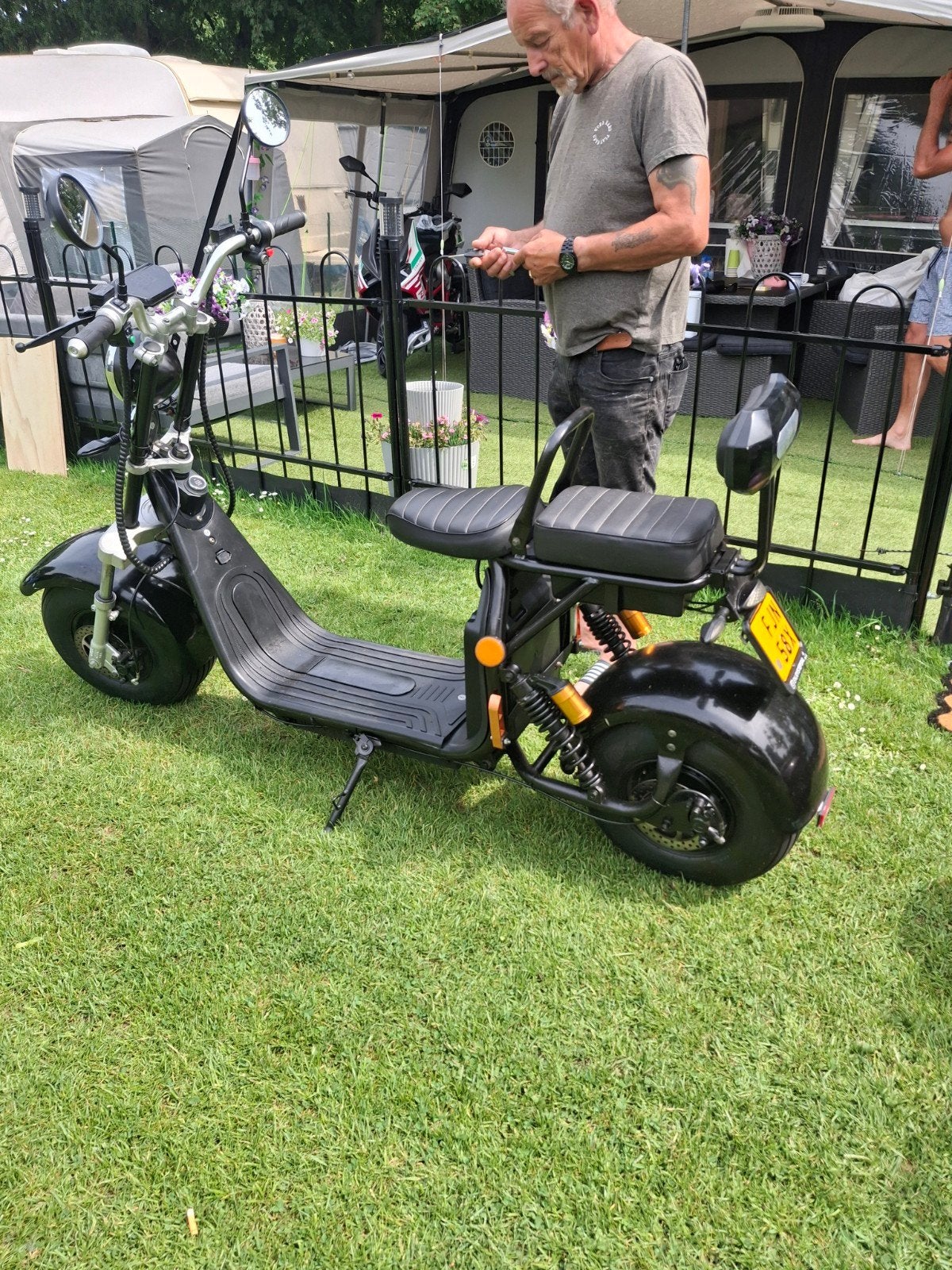 Elektrische Scooter -  geel kentekene, Fietsen en Brommers, Ophalen of Verzenden, Zo goed als nieuw, Elektrisch, Overige merken