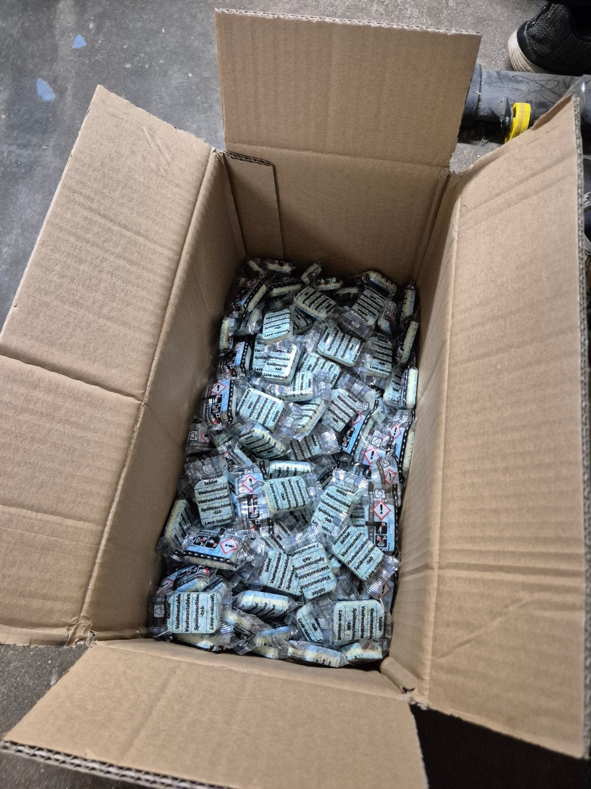 Doos vol circa 250 vaatwastabletten budget, Ophalen of Verzenden, Schoonmaakmiddel