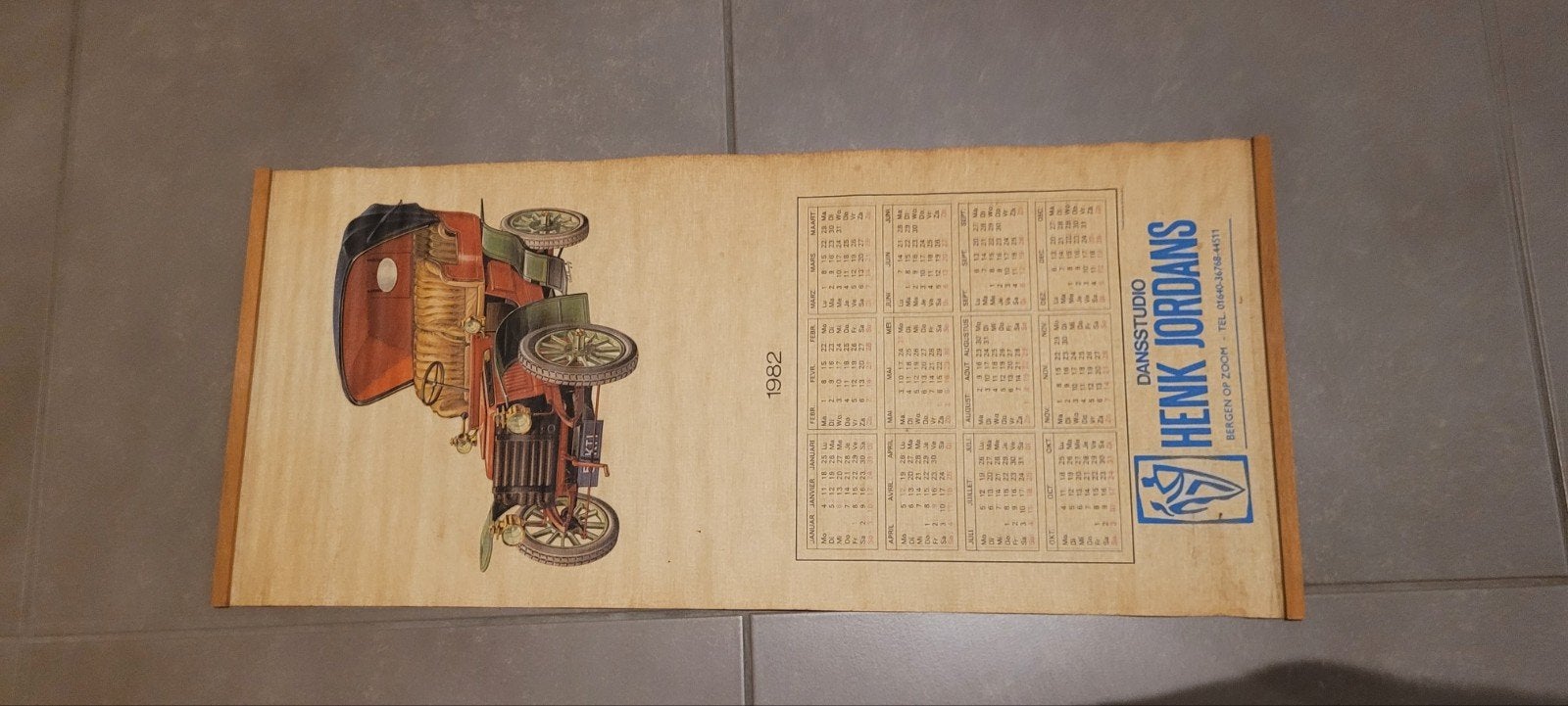 kalender uit 1982 van dansstudio Jordans uit BoZ, Ophalen, Zo goed als nieuw