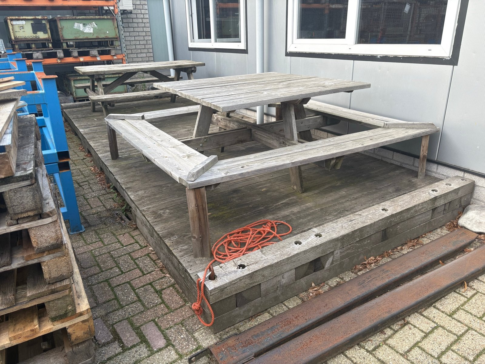 Gratis af te halen stookhout en vlonderhout, Tuin en Terras, 6 m³ of meer, Ophalen, Overige houtsoorten, Blokken
