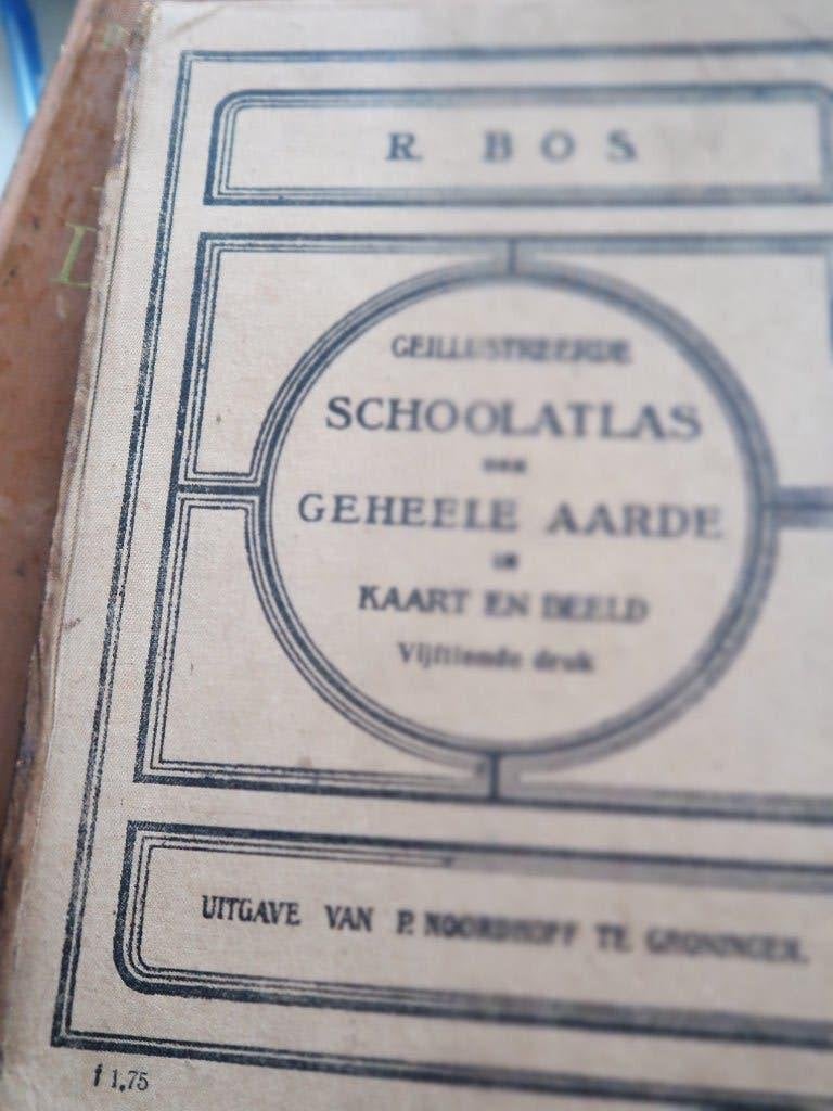 Atlas-geill.schoolatlas,geheele aarde r.bos,1917,15e druk, Gelezen, R.bos, Ophalen of Verzenden, Landkaart
