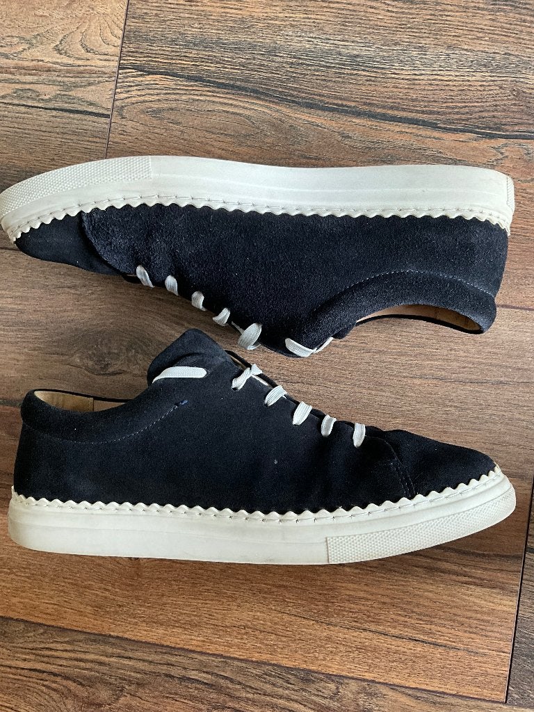 L K Bennet dames sneaker 42 suede navy met geschulpte rand, Ophalen of Verzenden, Gedragen, Blauw, Sneakers of Gympen