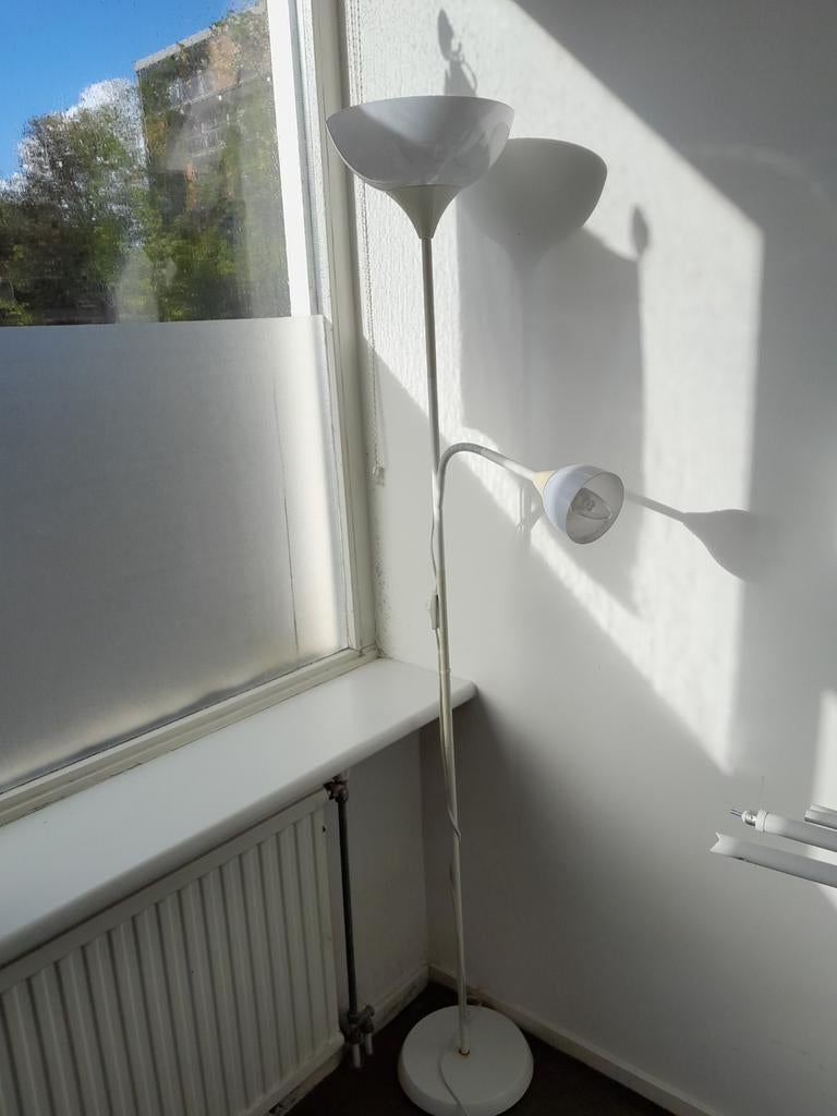 AKEA FLOOR LAMP, Ophalen of Verzenden, 150 tot 200 cm