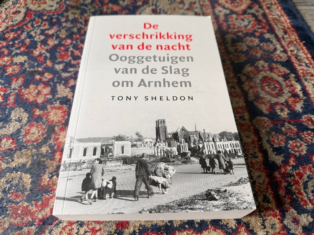 De Verschrikking van de Nacht: Ooggetuigen van de slag om A, Tweede Wereldoorlog, Ophalen of Verzenden, Zo goed als nieuw, Algemeen