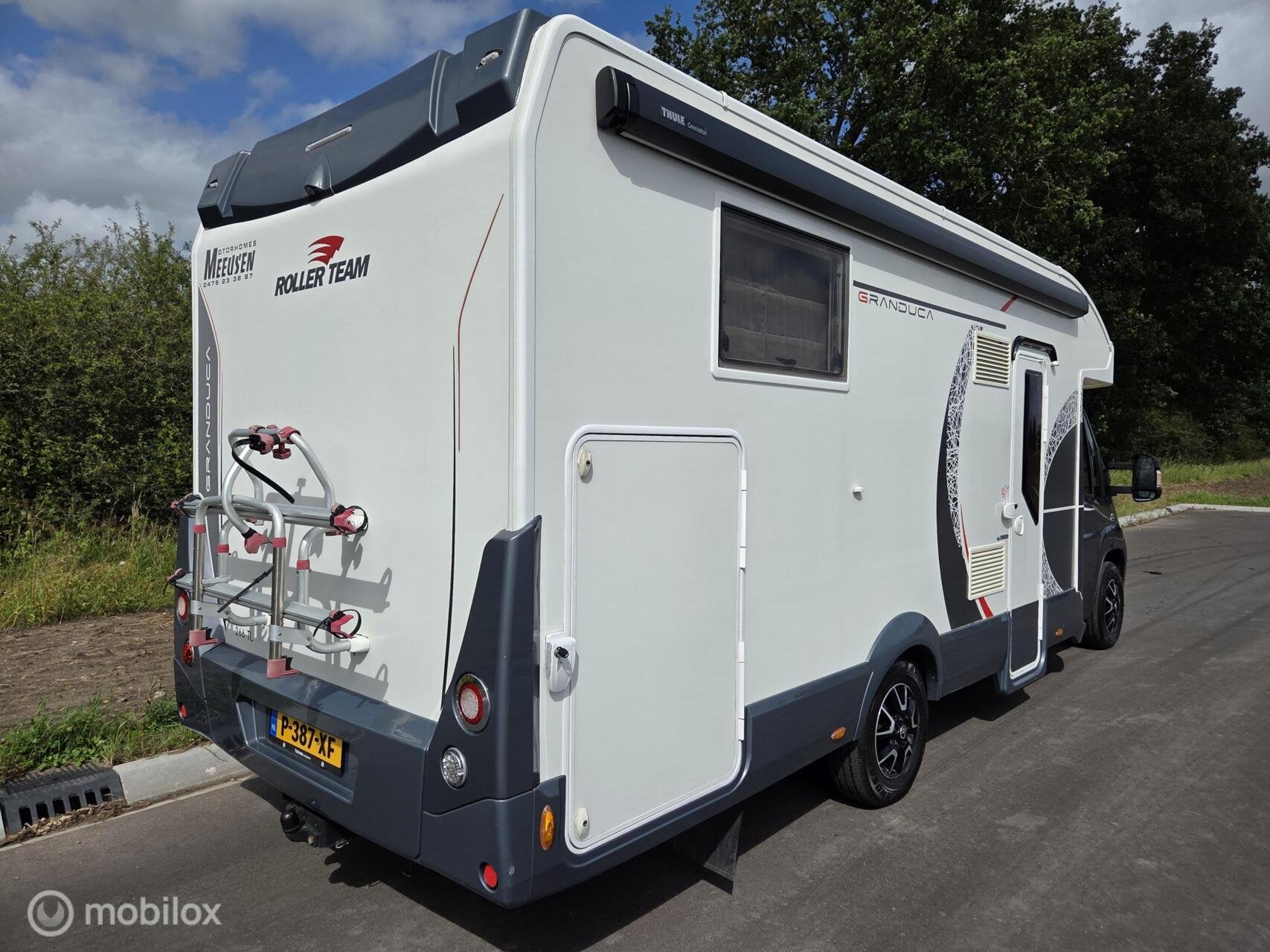 Rollerteam 266TL 2015 •Euro 6•Luxe Camper•Hefbed+Queen, Caravans en Kamperen, Campers, Overige merken, Hordeur, Bedrijf, Half-integraal