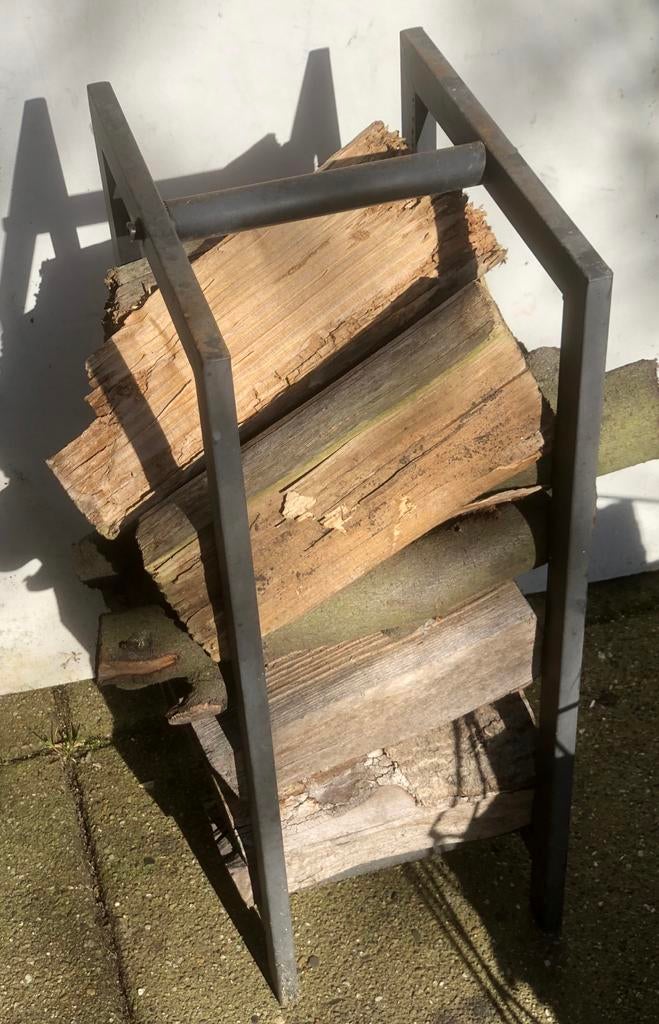 Brandhout in metalen rek, Minder dan 3 m³, Ophalen of Verzenden, Overige houtsoorten, Blokken