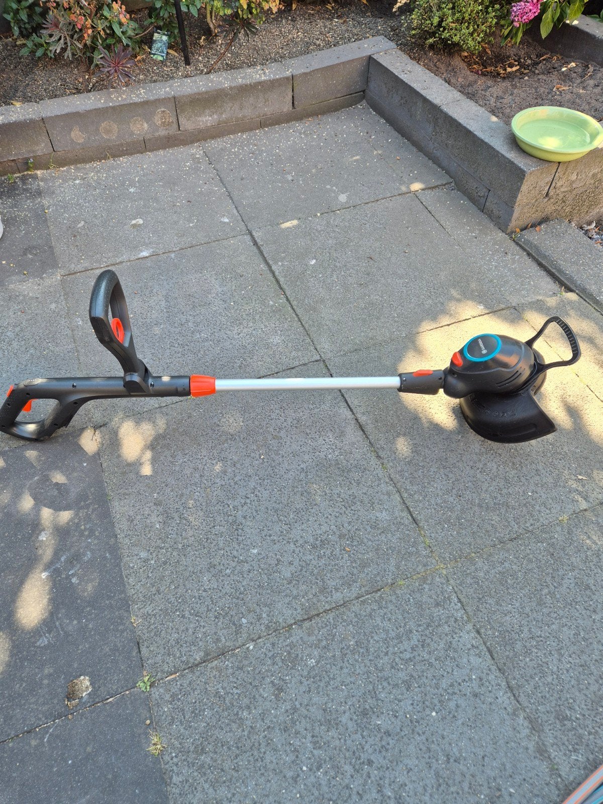 Gardena Accu Grastrimmer met Accu en Lader, Tuin en Terras, Grasmaaiers, Ophalen, Zo goed als nieuw, Accu-grasmaaier, Gardena