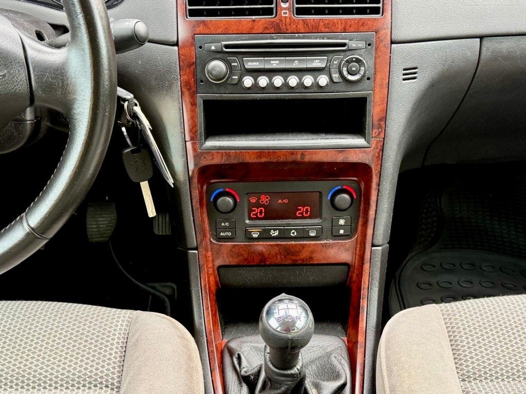Peugeot 307 1.6-16V XT 5drs Clima NAP APK NETTE AUTO RIJDT G, Auto's, Voorwielaandrijving, Gebruikt, 4 cilinders, Startonderbreker