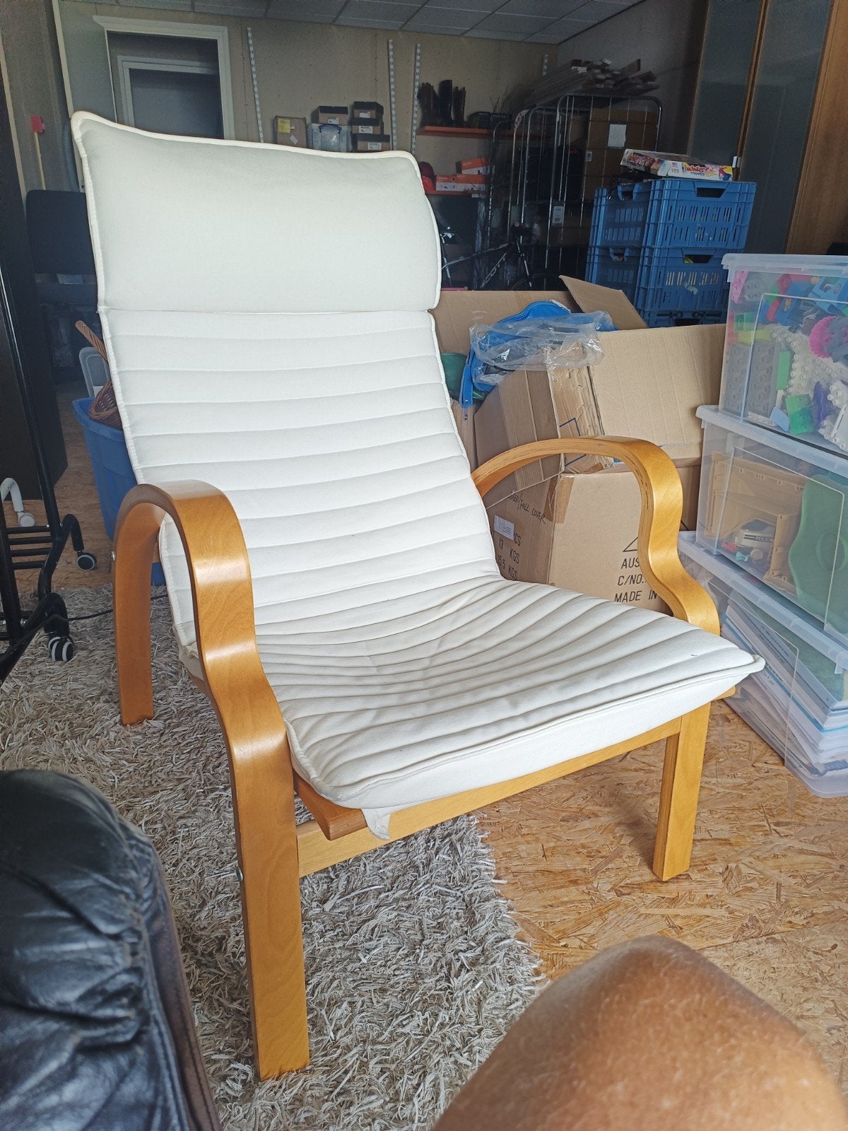 Ikea Fauteuil met Witte Kussens - Comfortabel en Stijlvol, Ophalen
