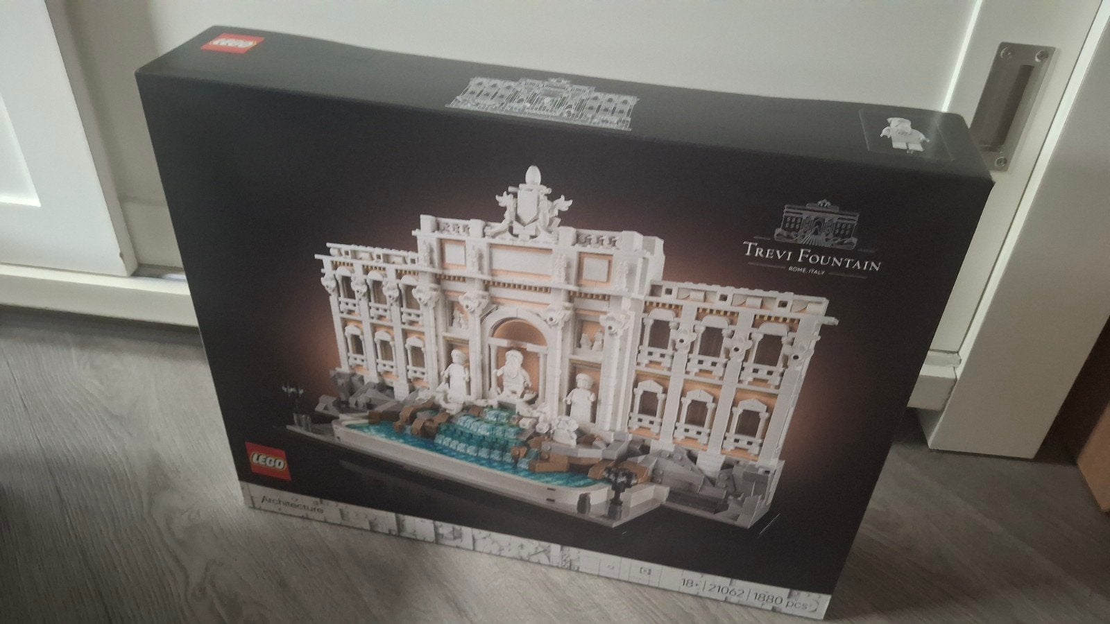 Lego 21062 trevi fontein, Ophalen of Verzenden, Nieuw