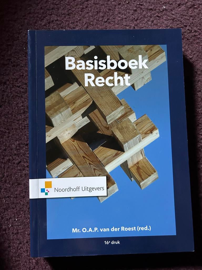 Basisboek Recht - 16e druk - Mr. O.A.P. van der Roest, Ophalen of Verzenden, Gamma, Gelezen, HBO
