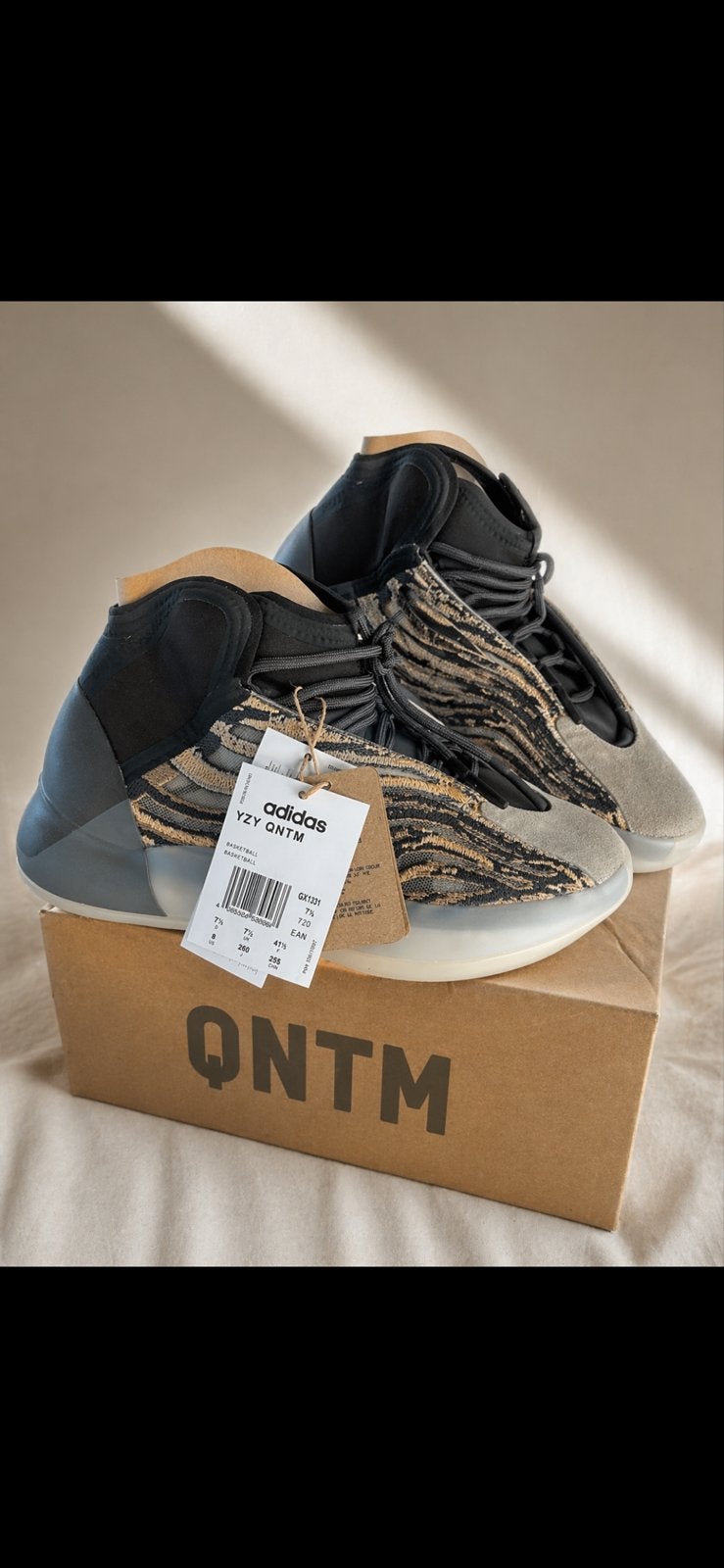 Adidas Yeezy QNTM BSKTBL ' Maat 41 1/3 Nieuw, Kleding | Heren, Schoenen, Nieuw, Sneakers of Gympen, Overige kleuren, Ophalen of Verzenden