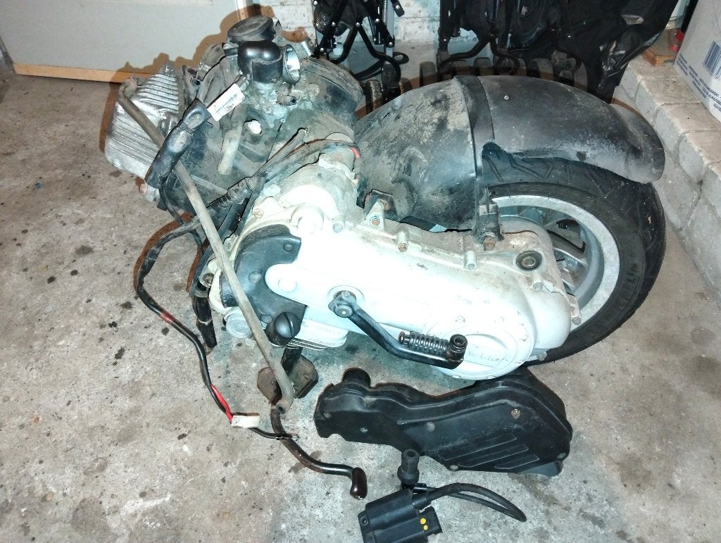 Piaggio zip 4t motorblok compleet., Fietsen en Brommers, Ophalen of Verzenden, Gebruikt, Blok, Piaggio
