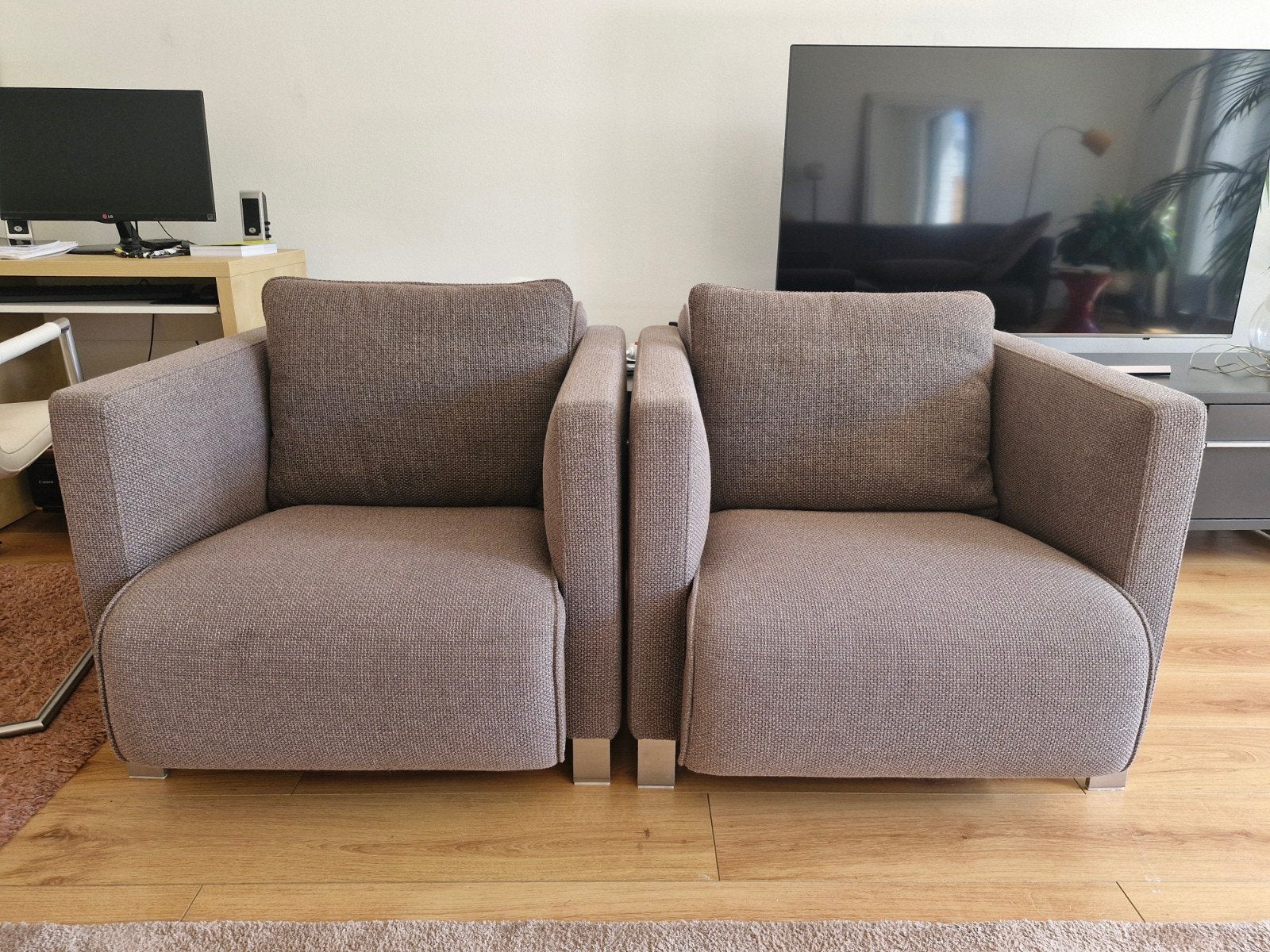 2 Rolf Benz fauteuils - Comfortabele en stijlvolle stoelen., 75 tot 100 cm, Ophalen of Verzenden, Zo goed als nieuw, Stof