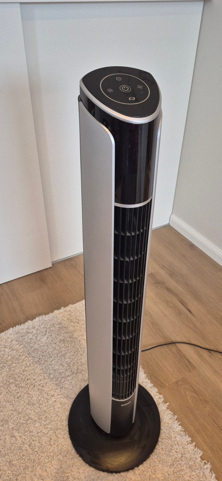 Domo torenventilator met afstandsbediening, Ophalen, Ventilator met afstandsbediening, Zo goed als nieuw, Torenventilator