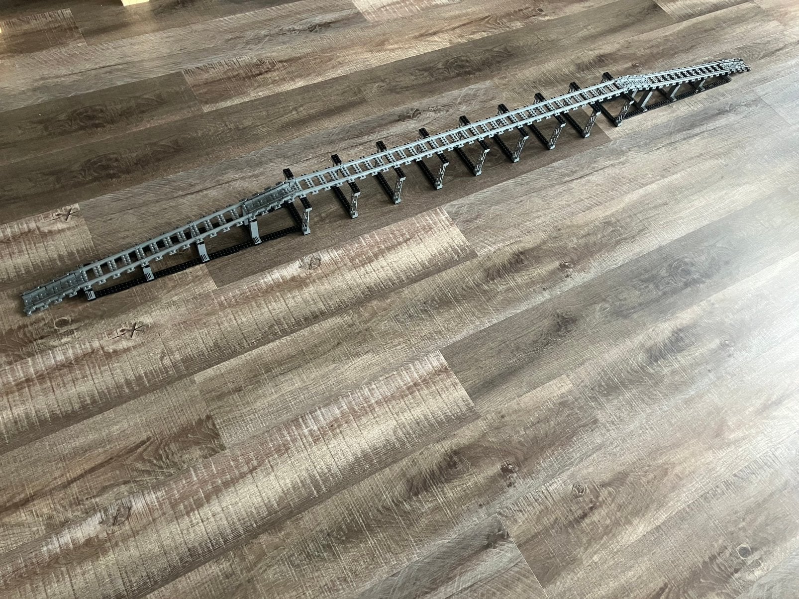 Lego (city) spoorbrug MOC, lengte 230cm, Kinderen en Baby's, Speelgoed | Duplo en Lego, Ophalen of Verzenden, Zo goed als nieuw