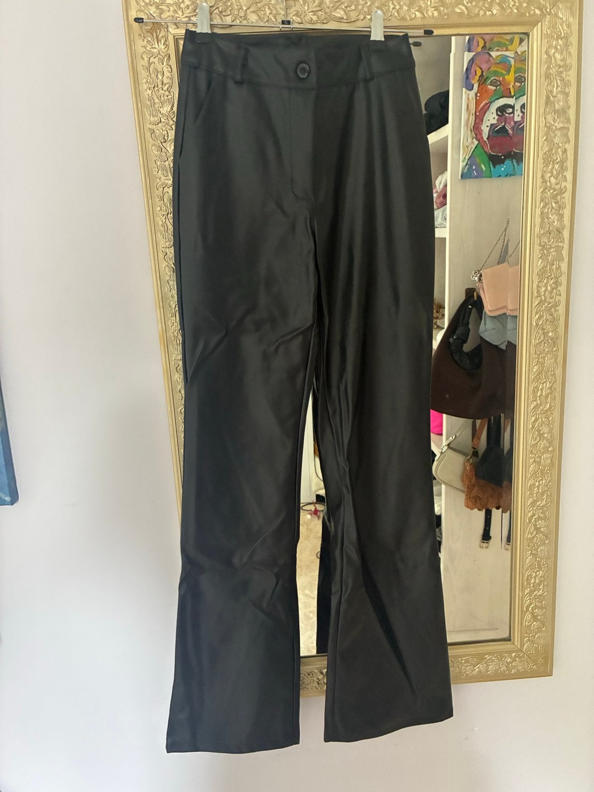 Zwarte flared broek van LVCIILIA, maat S, Ophalen, Zwart, Zo goed als nieuw, Maat 36 (S)