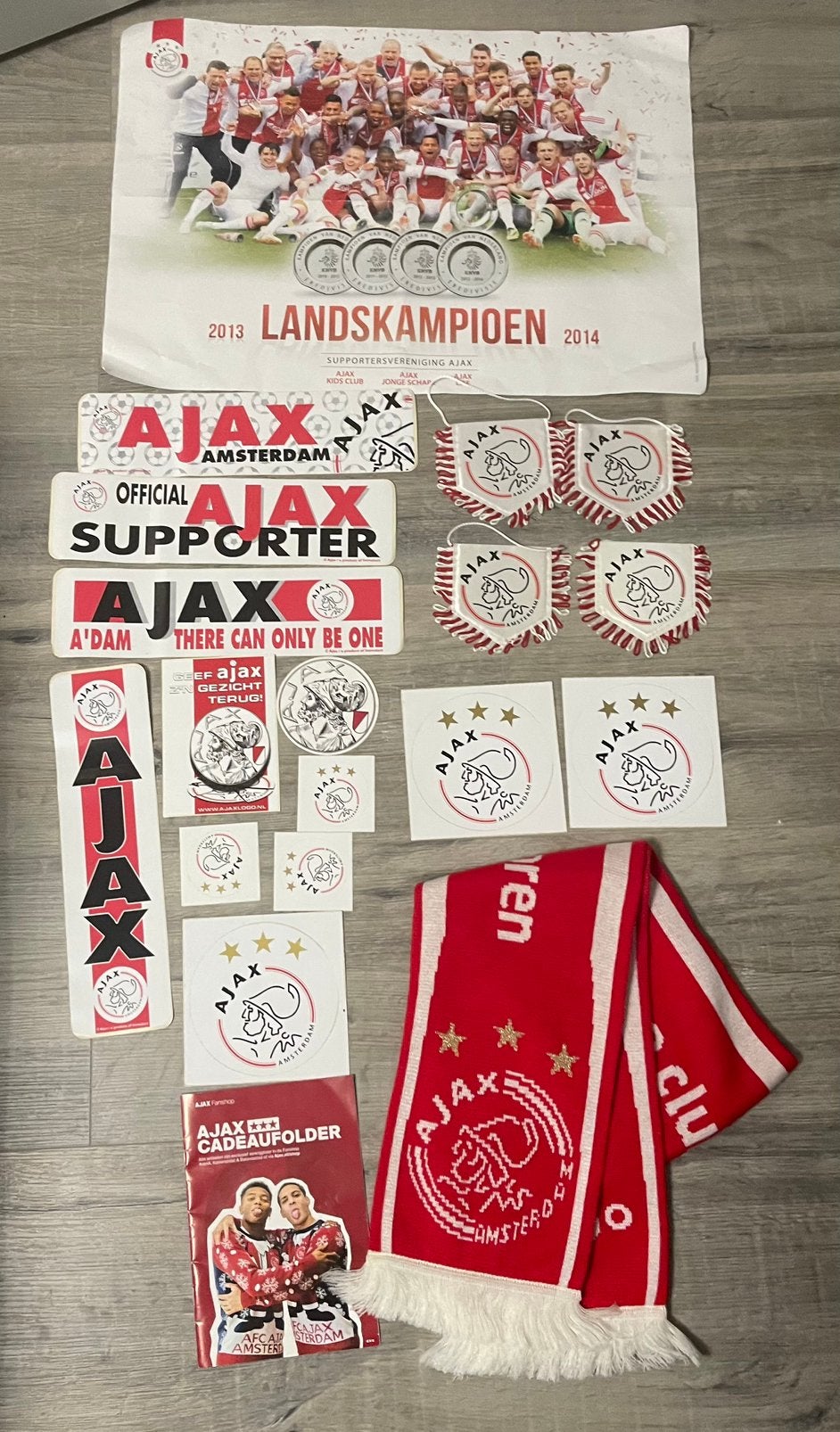 Ajax artikelen pakket of losse verkoop nieuw, Verzamelen, Sportartikelen en Voetbal, Ophalen of Verzenden, Zo goed als nieuw, Ajax