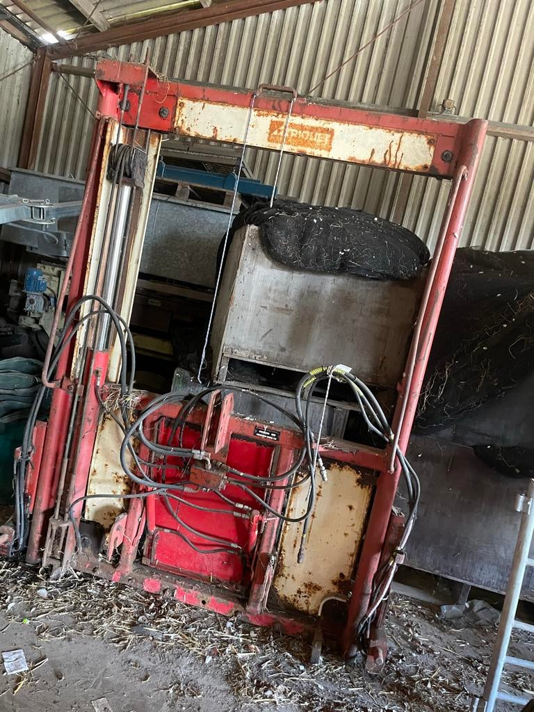 Trioliet Kuilvoersnijder ZK 170, Zakelijke goederen, Agrarisch | Werktuigen, Ophalen of Verzenden, Veehouderij, Voertechniek