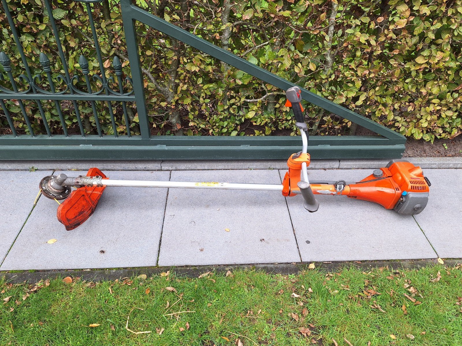 husqvarna 343 R  bosmaaier, Tuin en Terras, Ophalen, Gebruikt, Benzine