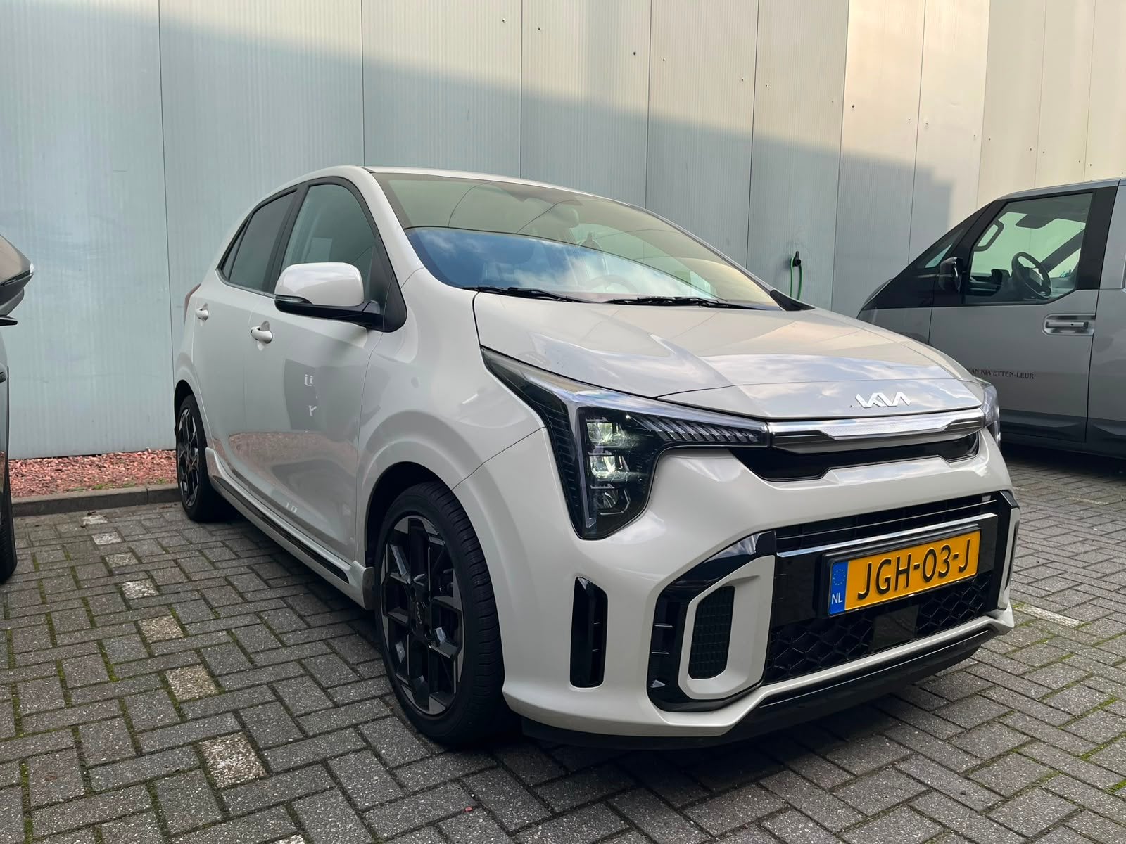 Kia Picanto 1.0 DPI GT-Line Onderweg-naar-dealer (bj 2025), Voorwielaandrijving, 12 maanden, Stof, 4 stoelen